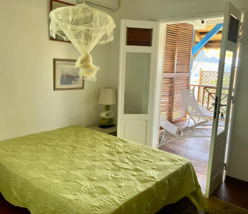 Deux Chambres Et Deux Salles De Bain Dans La Maison De Michelle L'Amirade Grande Anse  Exterior photo